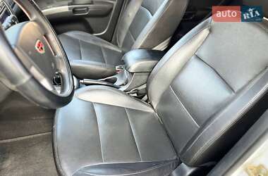Хэтчбек Geely Emgrand EC7-RV 2013 в 