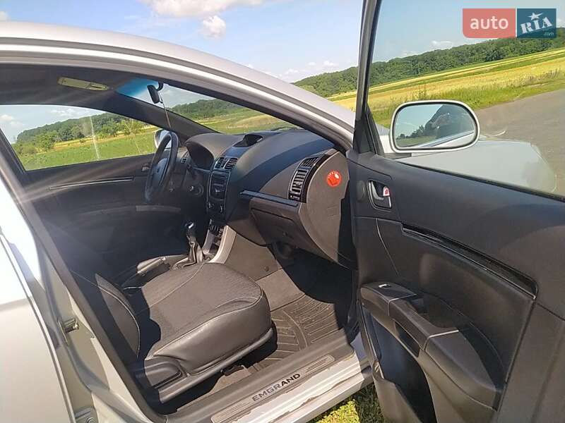Хетчбек Geely Emgrand EC7-RV 2012 в Диканьці