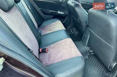 Хетчбек Geely Emgrand EC7-RV 2012 в 
