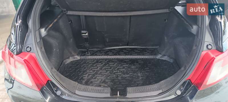 Хэтчбек Geely Emgrand EC7-RV 2012 в Стрые фото 4 Хэтчбек Geely Emgrand EC7-RV 2012 в Стрые