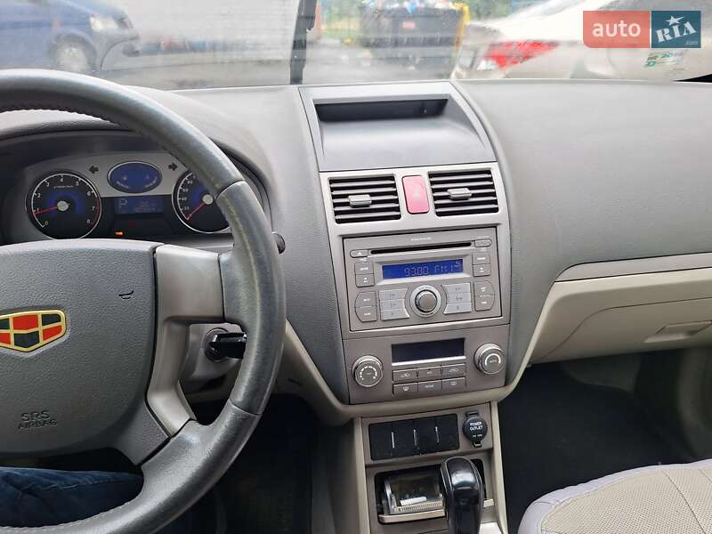 Хетчбек Geely Emgrand EC7-RV 2012 в Києві