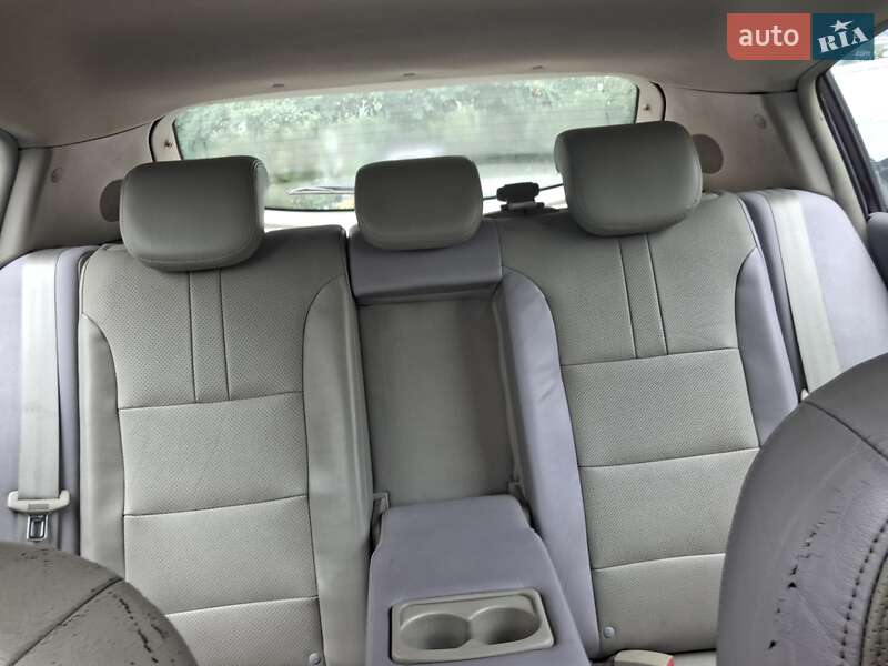 Хетчбек Geely Emgrand EC7-RV 2012 в Києві