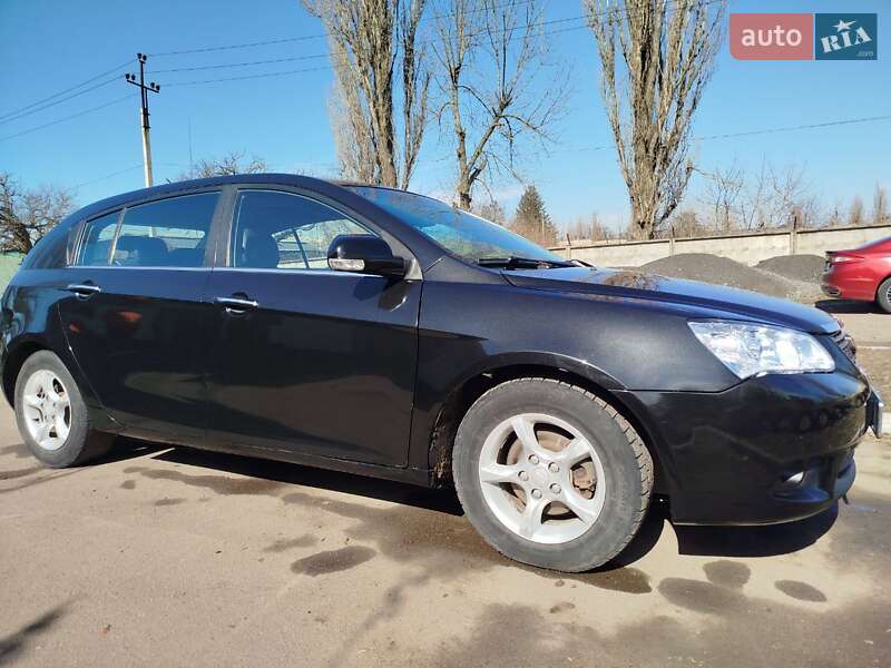 Хетчбек Geely Emgrand EC7-RV 2013 в Кривому Розі