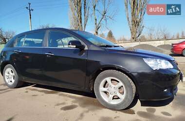 Хэтчбек Geely Emgrand EC7-RV 2013 в 