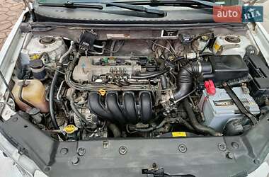 Хетчбек Geely Emgrand EC7-RV 2012 в 