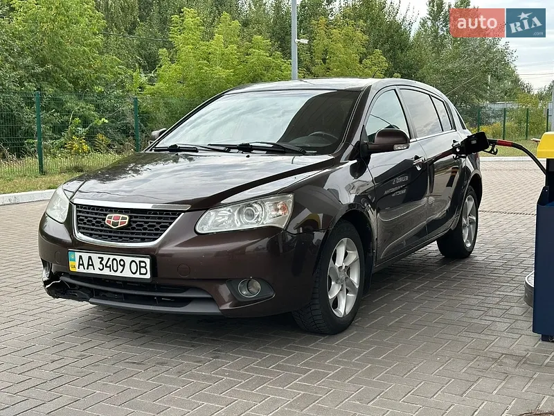 Geely Emgrand 2013