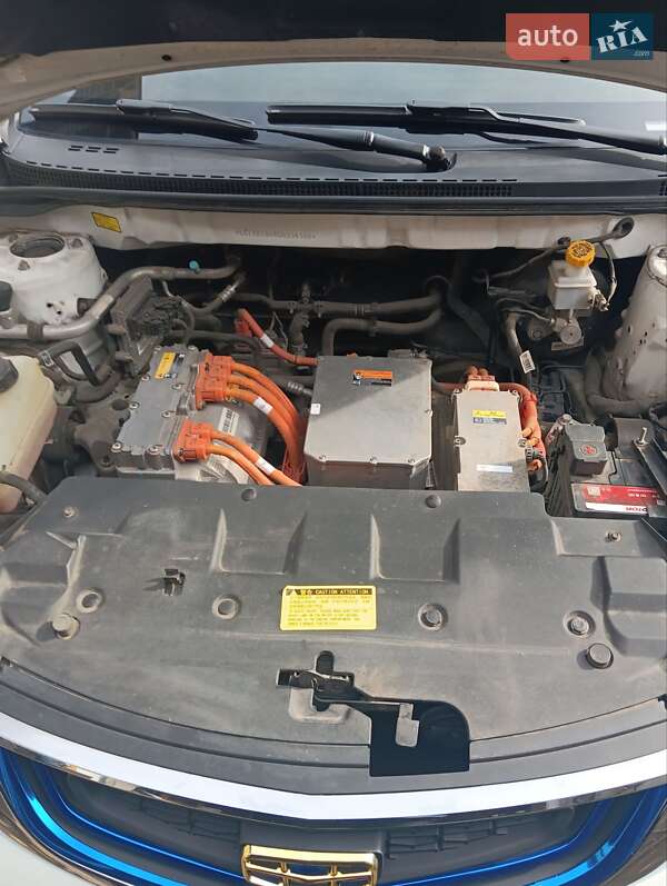 Седан Geely Emgrand EV253 2016 в Кривом Роге