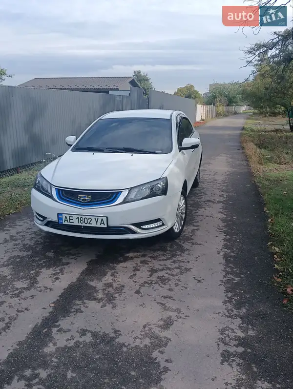 Geely Emgrand EV253