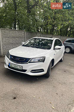 Седан Geely Emgrand EV300 2017 в Днепре