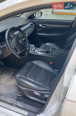 Седан Geely Emgrand EV350 2018 в 