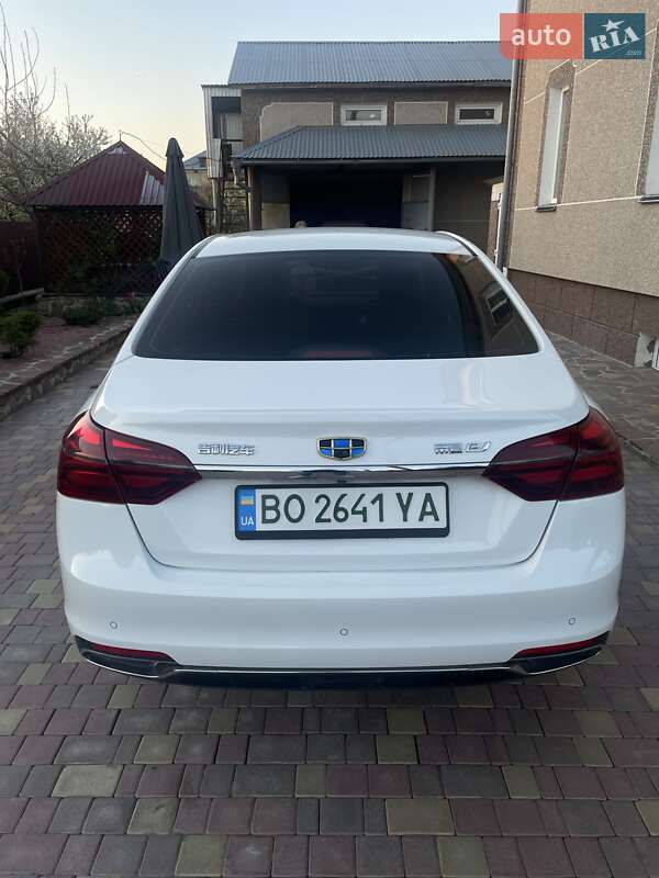 Седан Geely Emgrand EV350 2018 в Тернополе