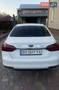Седан Geely Emgrand EV350 2018 в 