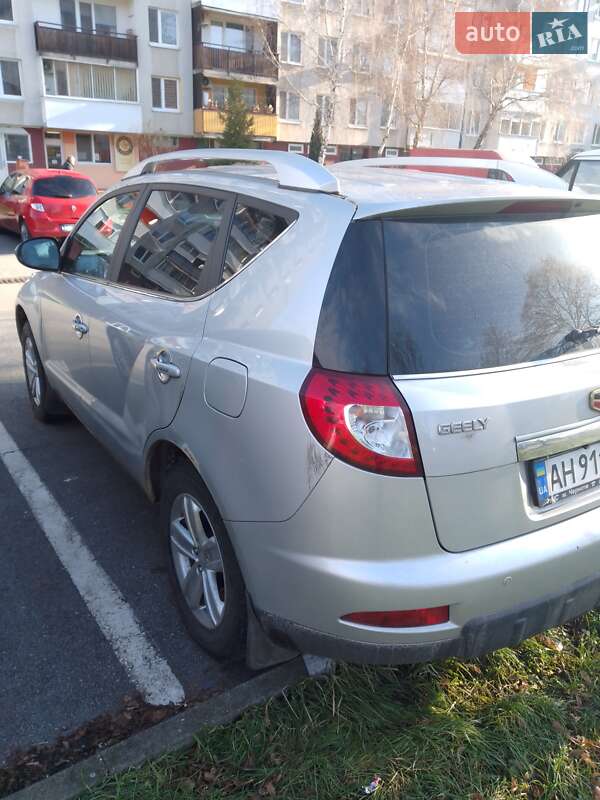 Внедорожник / Кроссовер Geely Emgrand X7 2014 в Ужгороде