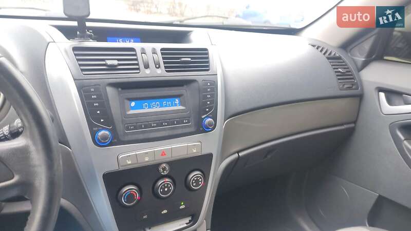 Внедорожник / Кроссовер Geely Emgrand X7 2014 в Вышгороде