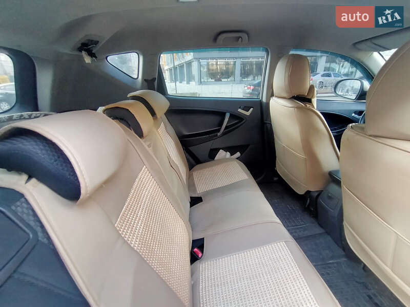 Позашляховик / Кросовер Geely Emgrand X7 2014 в Києві