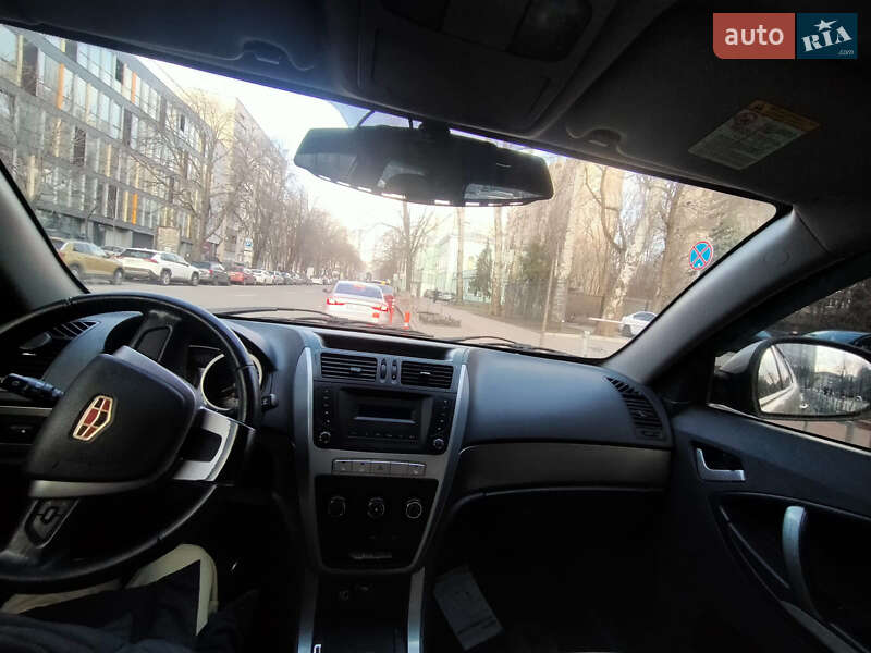 Позашляховик / Кросовер Geely Emgrand X7 2014 в Києві