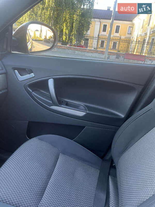 Внедорожник / Кроссовер Geely Emgrand X7 2013 в Луцке фото 19 Внедорожник / Кроссовер Geely Emgrand X7 2013 в Луцке