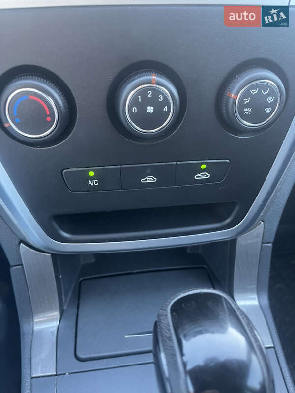 Внедорожник / Кроссовер Geely Emgrand X7 2013 в Луцке фото 34 Внедорожник / Кроссовер Geely Emgrand X7 2013 в Луцке