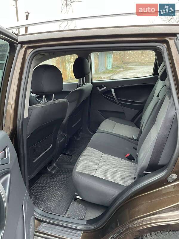 Внедорожник / Кроссовер Geely Emgrand X7 2014 в Знаменке