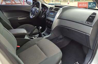 Позашляховик / Кросовер Geely Emgrand X7 2013 в Харкові