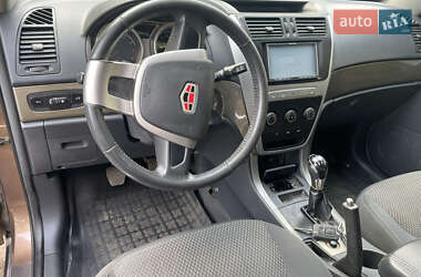 Позашляховик / Кросовер Geely Emgrand X7 2014 в 