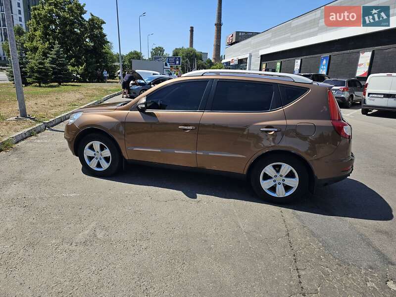 Внедорожник / Кроссовер Geely Emgrand X7 2014 в Днепре
