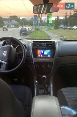 Внедорожник / Кроссовер Geely Emgrand X7 2013 в 