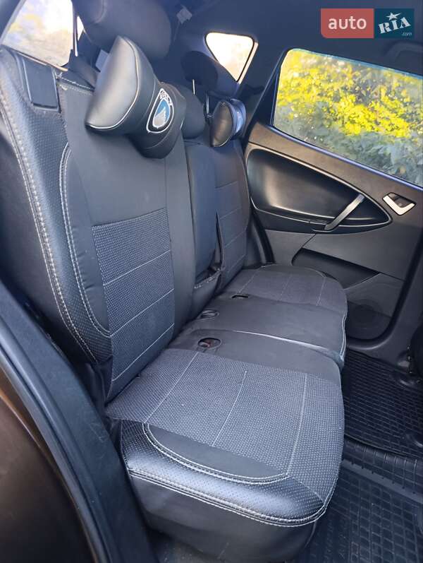 Внедорожник / Кроссовер Geely Emgrand X7 2015 в Луцке