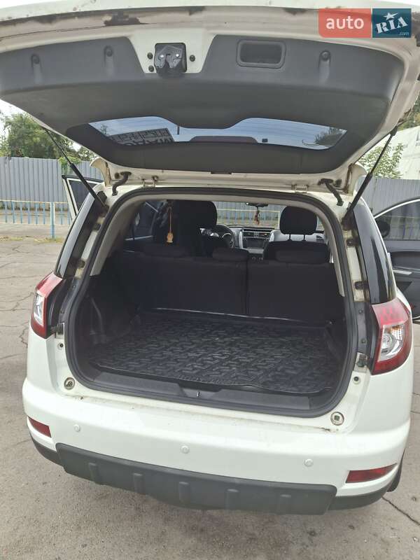 Позашляховик / Кросовер Geely Emgrand X7 2014 в Житомирі