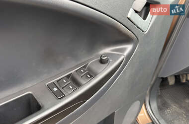 Позашляховик / Кросовер Geely Emgrand X7 2013 в 