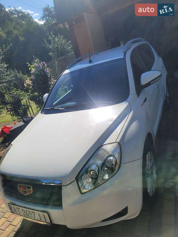 Внедорожник / Кроссовер Geely Emgrand X7 2014 в Калуше