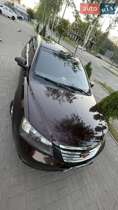 Седан Geely Emgrand 2013 в Киеве фото 5 Седан Geely Emgrand 2013 в Киеве