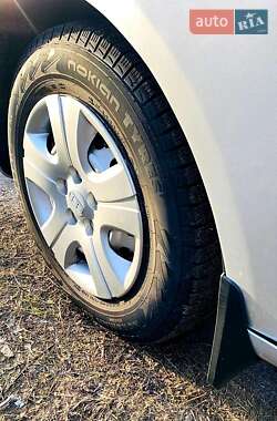 Седан Geely Emgrand 2013 в 