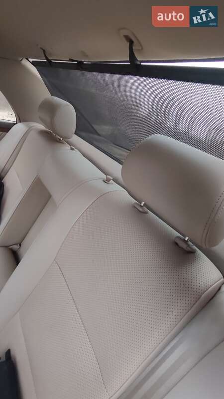 Седан Geely FC 2008 в Каневі