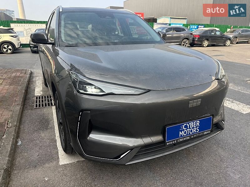 2025 Geely Galaxy-E5, VIN L6T78CNW3SY072998:plate — photo 1 (autoria)