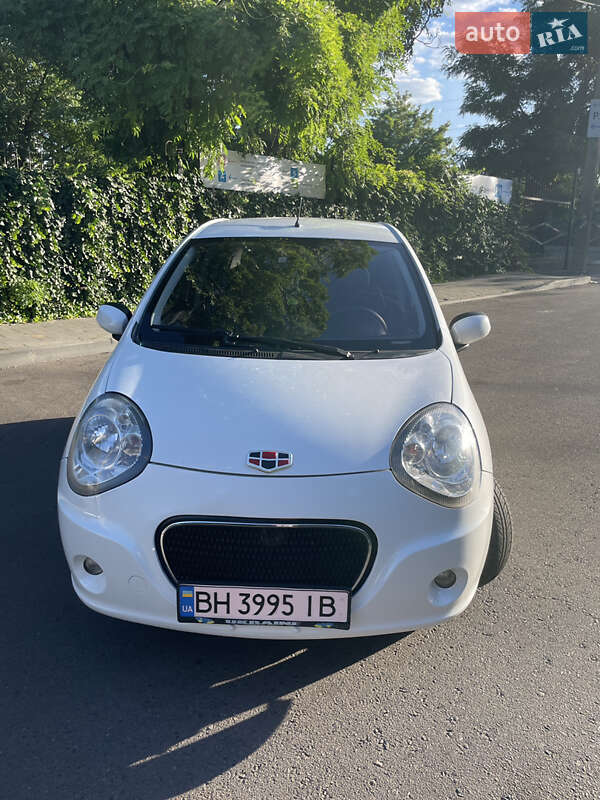 Хэтчбек Geely GC2 2013 в 