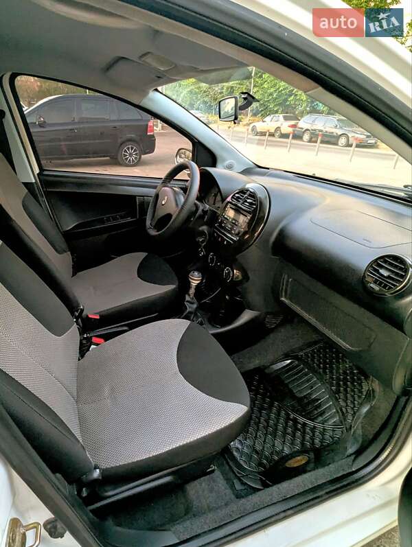Хетчбек Geely GC2 2013 в Одесі