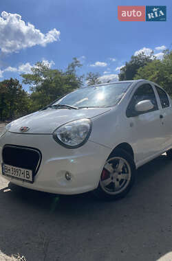 Хэтчбек Geely GC2 2013 в 