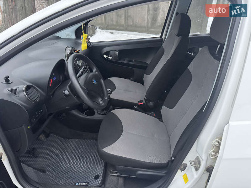 Хэтчбек Geely GC2 2013 в Лубнах