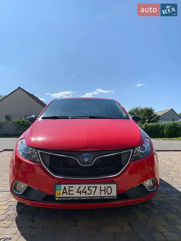 Хэтчбек Geely GC5 2014 в Днепре
