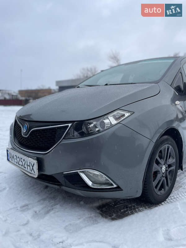 Хетчбек Geely GC5 2015 в Коростені фото 3 Хетчбек Geely GC5 2015 в Коростені