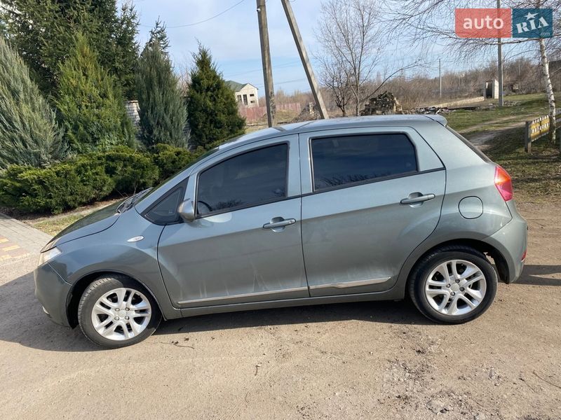 Хэтчбек Geely GC5 2014 в Запорожье