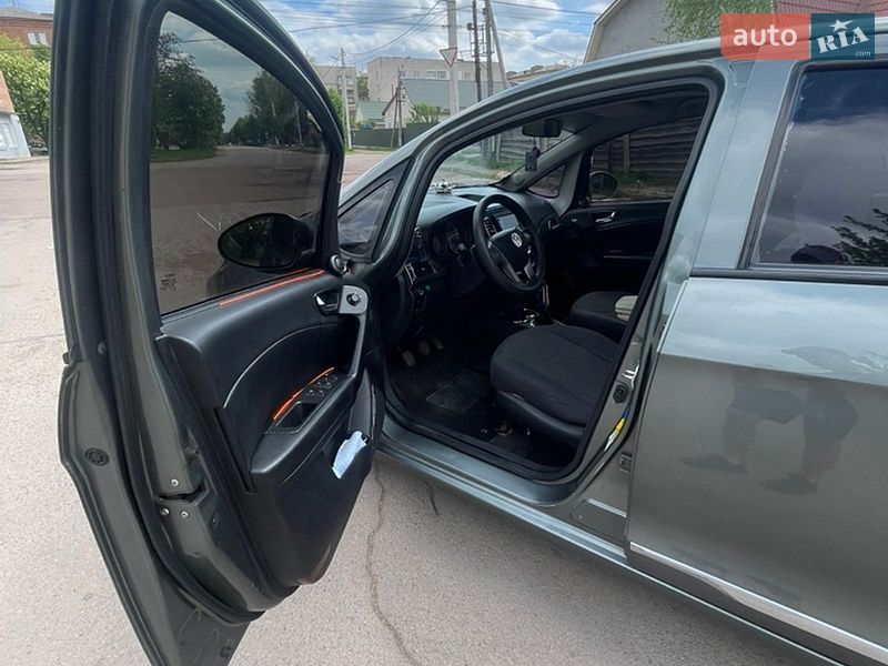 Хэтчбек Geely GC5 2015 в Коростене