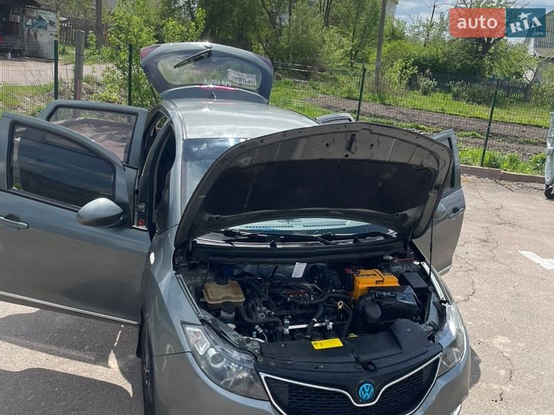 Хэтчбек Geely GC5 2015 в Коростене