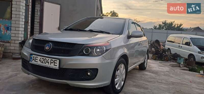 Седан Geely GC6 2014 в 