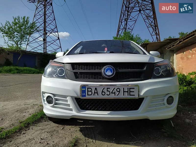 Geely GC6 2014