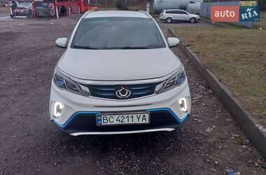 Позашляховик / Кросовер Geely Geometry EX3 2018 в 
