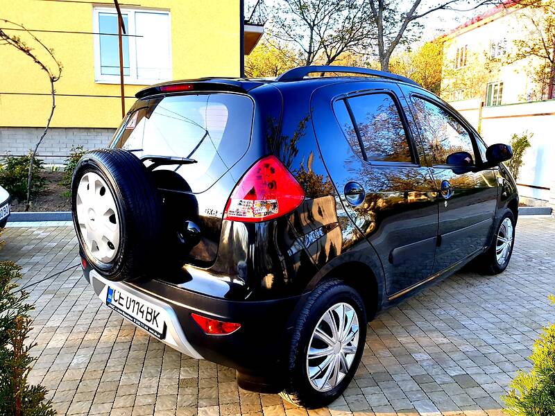 Хетчбек Geely GХ2 2013 в Чернівцях