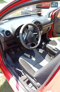Хэтчбек Geely GХ2 2013 в 