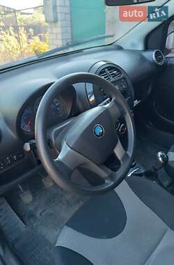 Хетчбек Geely GХ2 2013 в 